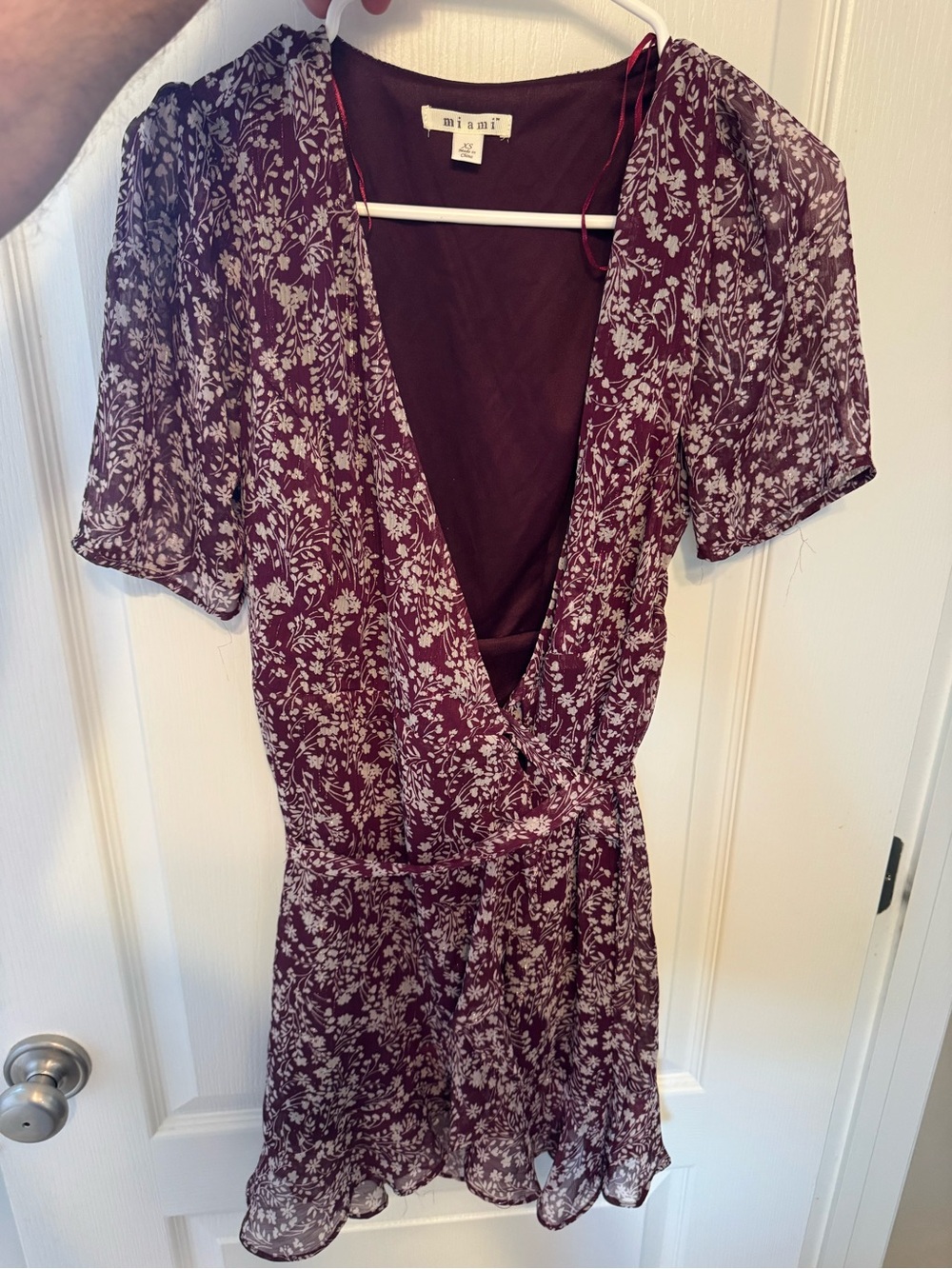 miami Plum V-Neck Top